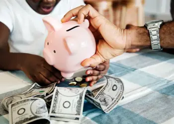 Wealth Secrets: Investing, Speculating, and Growing Money